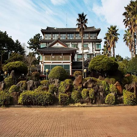 Hallagung Seogwipo Exterior foto